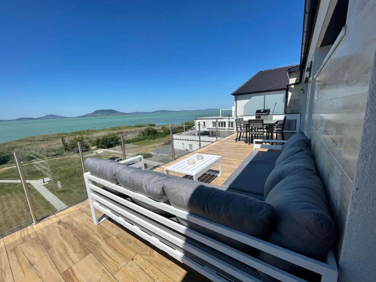 Fenyves Beach Apartman Delux Balatonfenyves Buitenkant foto