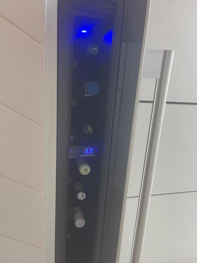 Fenyves Beach Apartman Delux Balatonfenyves Buitenkant foto