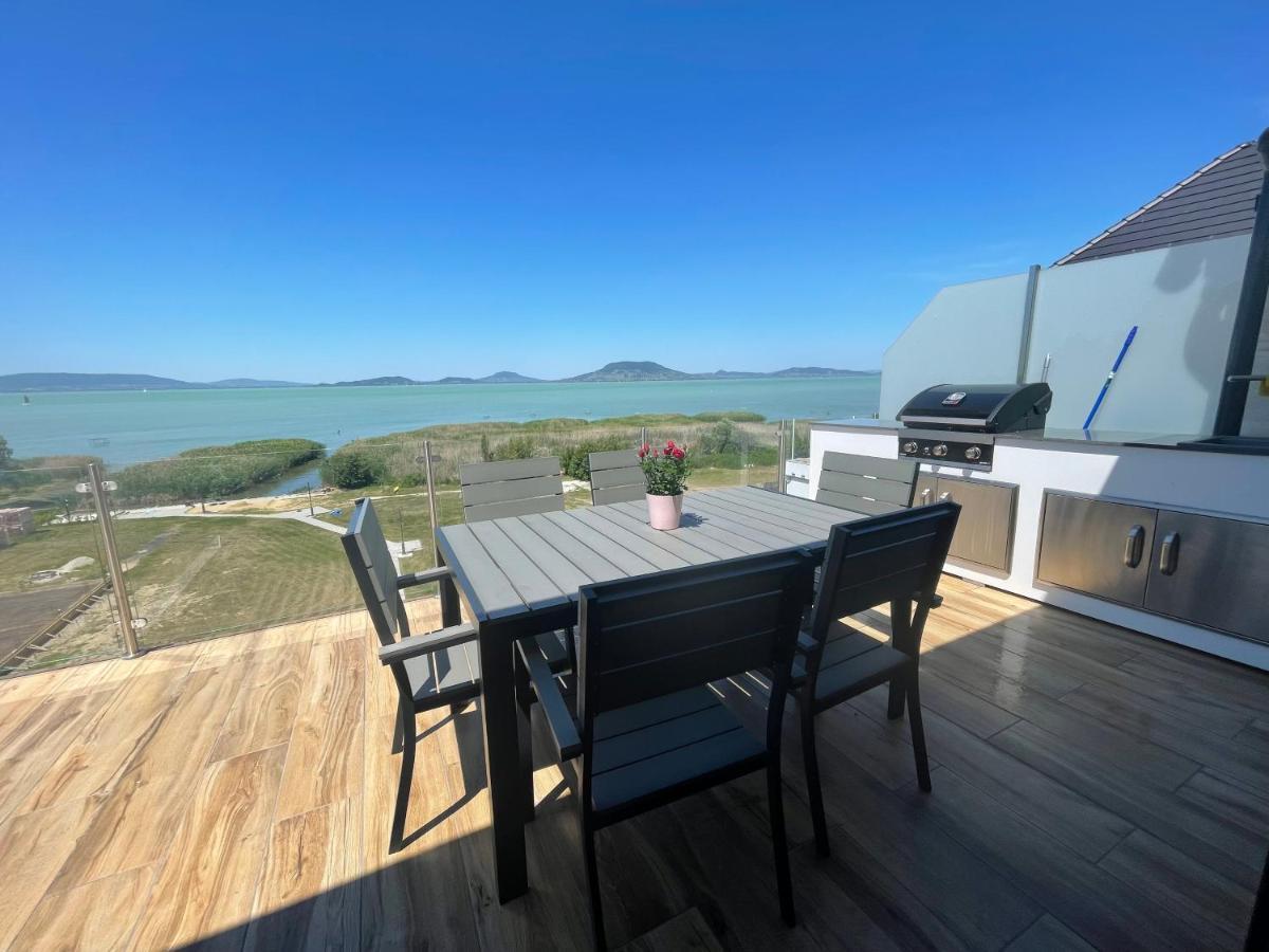 Fenyves Beach Apartman Delux Balatonfenyves Buitenkant foto